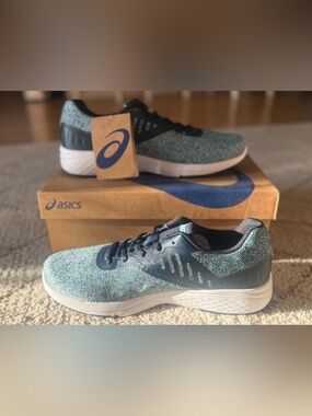 NWT ASICS Gel-Run Adapt Men’s Running Shoes Fresh Blue Mint Size 9